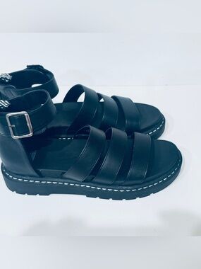 Wild Fable / Target Black Chunky Platform Sandals Size 11 Faux Leather